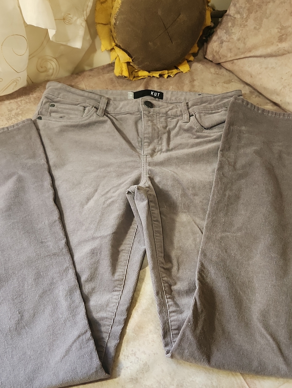 Kut from the Kloth Straight Leg Corduroy Jeans in Beige- Gray